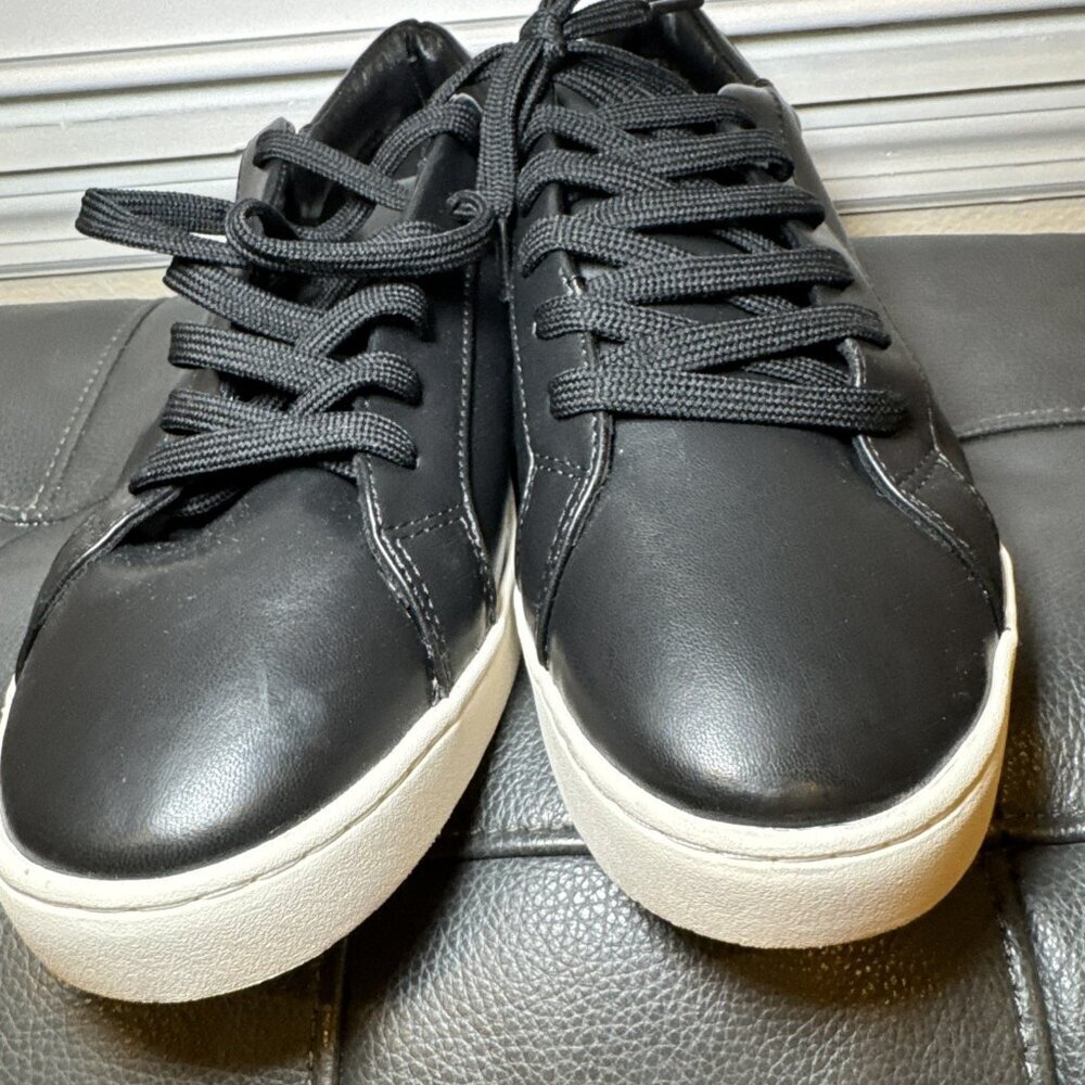 Thousand Fell Men’s 11.5 Low Top Lace Up Sneakers Black/White - Picture 4 of 9